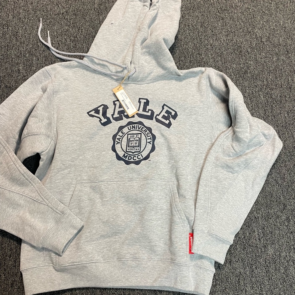 Denimist Gray Yale University Hoodie  size L NWT